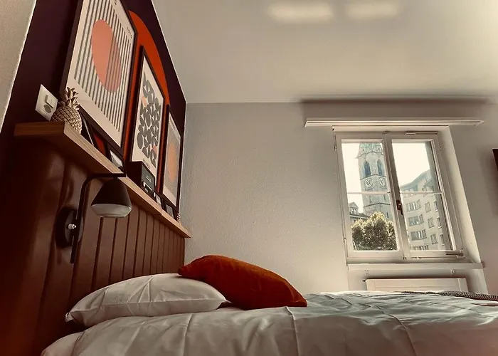 Cozy Studio Apartment Unit 12 In Center Of Zurich
