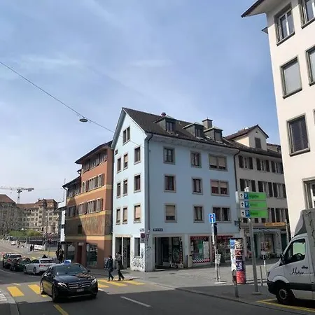 Cozy Studio Apartment Unit 12 In Center Of Zurich Exterior photo