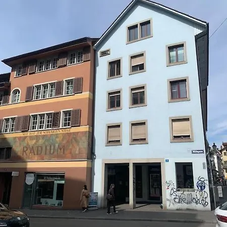 Cozy Studio Apartment Unit 12 In Center Of Zurich Exterior photo