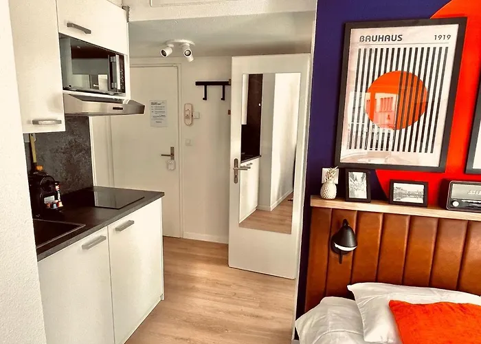 Cozy Studio Apartment Unit 12 In Center Of Zurich